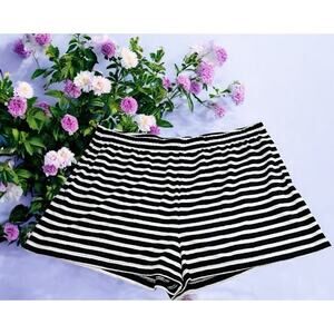 H&M Jersey Shorts Women's Sz XXL Black White Striped Pockets Stretch 3" Inseam